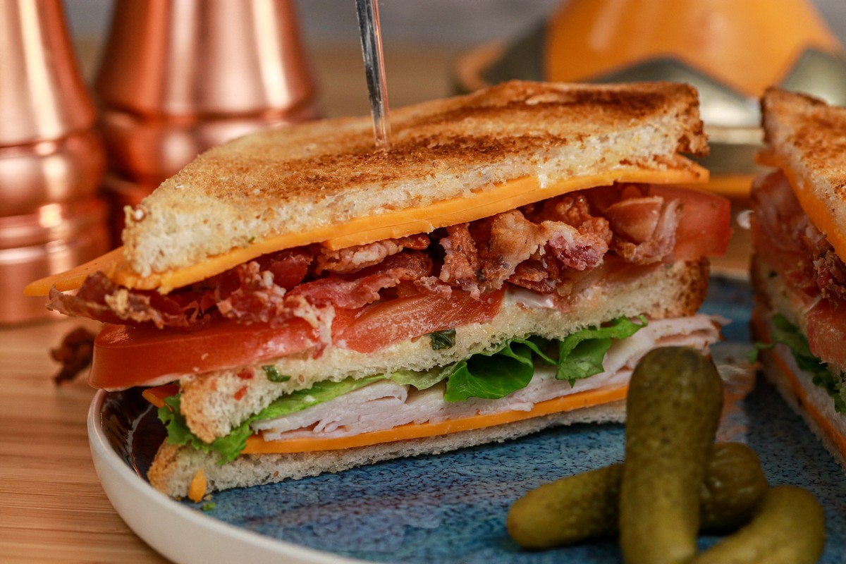 GlutenFree Wide Loaf Clubhouse\Kinnikinnick Foods